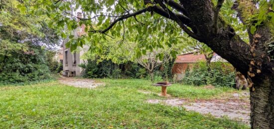Terrain à bâtir à Favières, Île-de-France